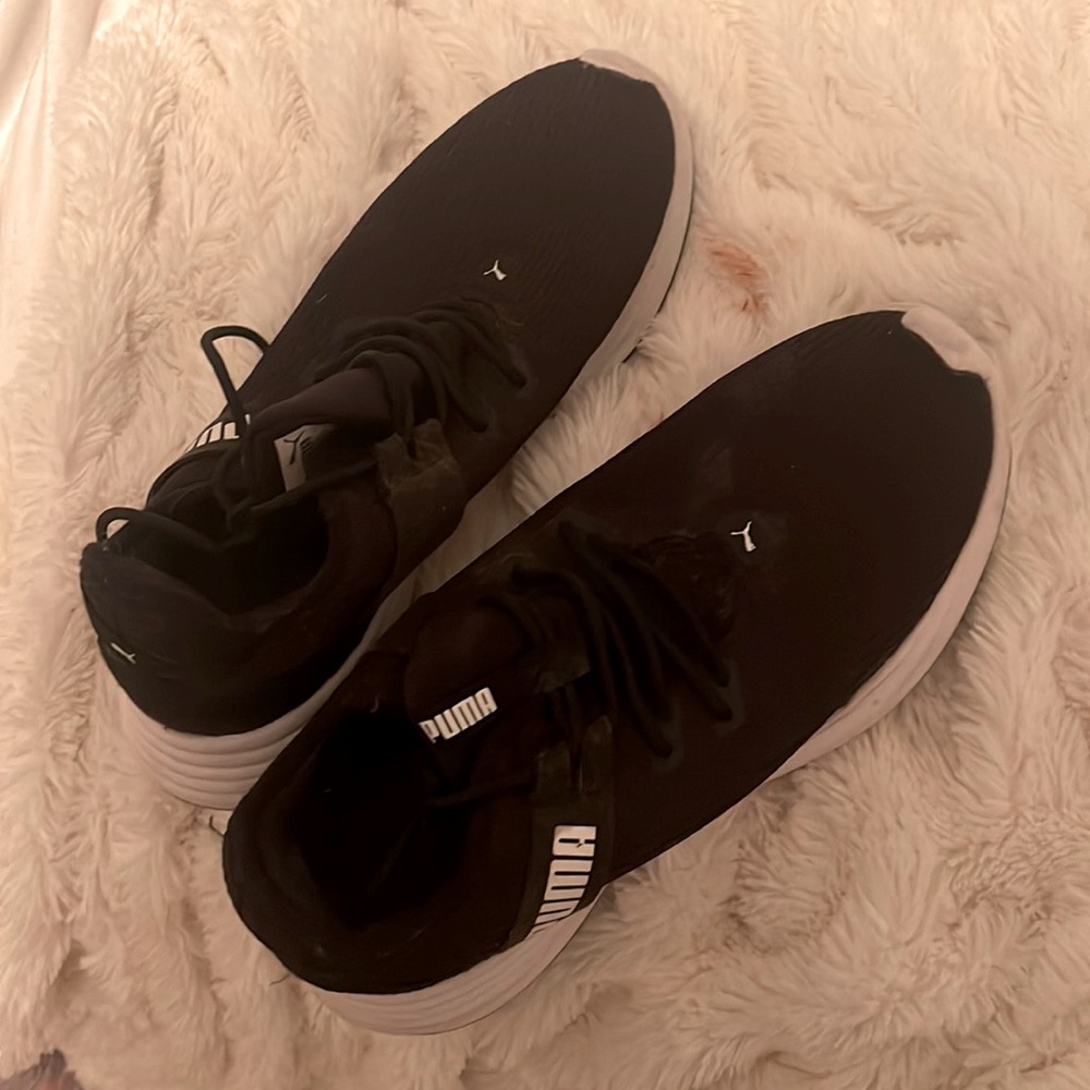 puma running shoes